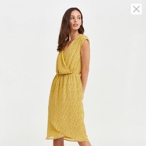 MONK & LOU MIDI DRESS- Colour Mustard Size: S